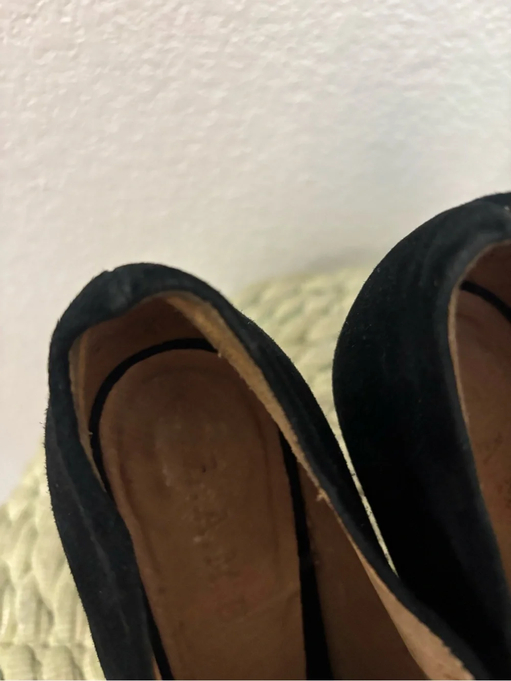 L.A.M.B. Black Suede Lace-Up Stiletto Point Toe Booties Size 8